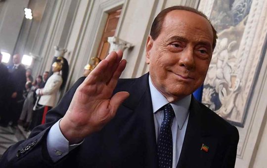 quale telefono berlusconi